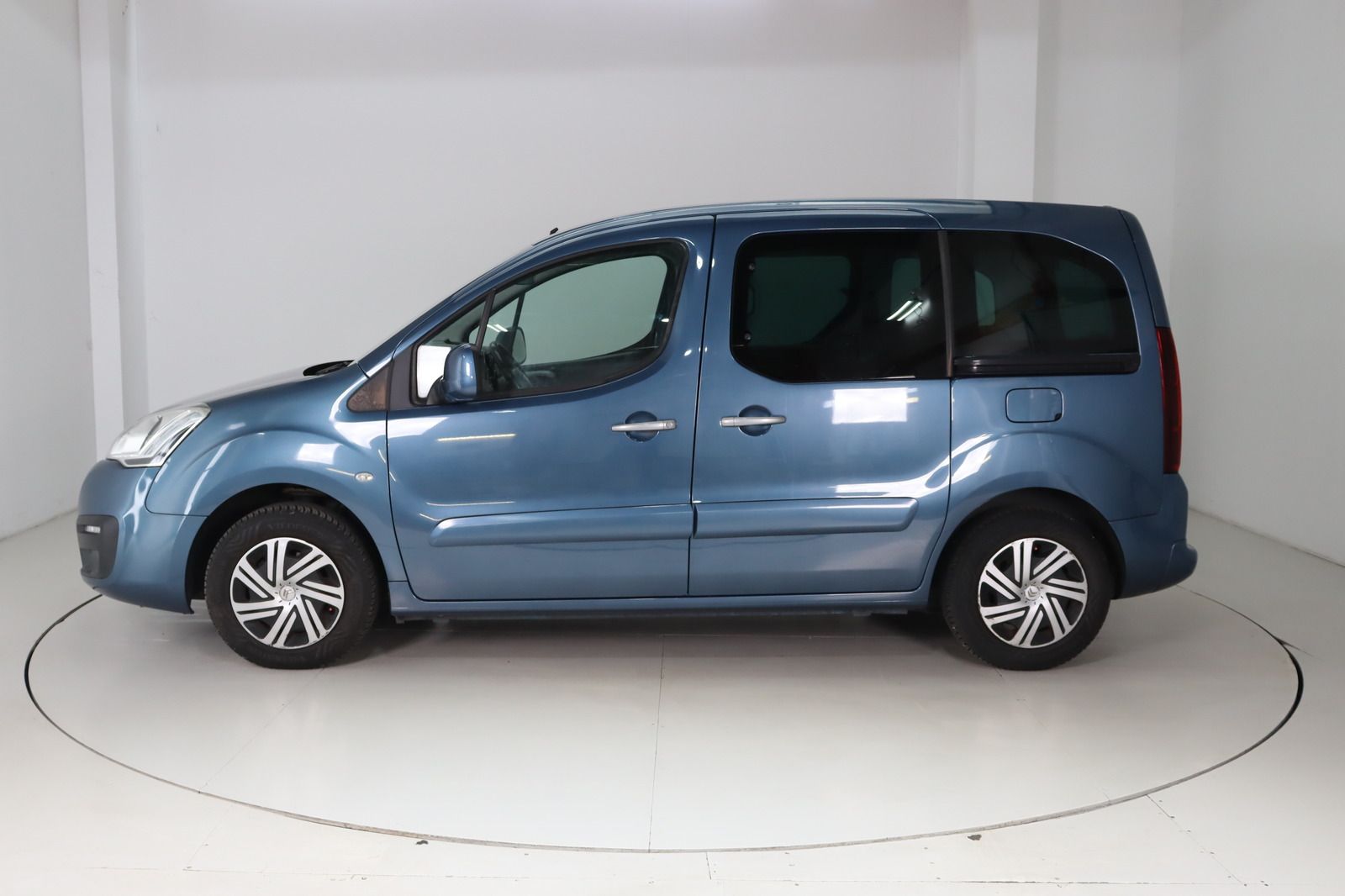 Fahrzeugabbildung Citroën Berlingo Kombi 1.5 d Multispace * Service neu *