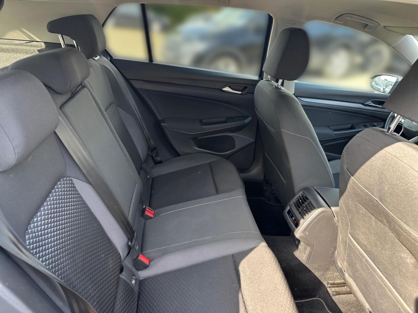 Volkswagen Golf VIII Active 1.5 TSI LED Navi ACC Climatroni, миниатюра 21