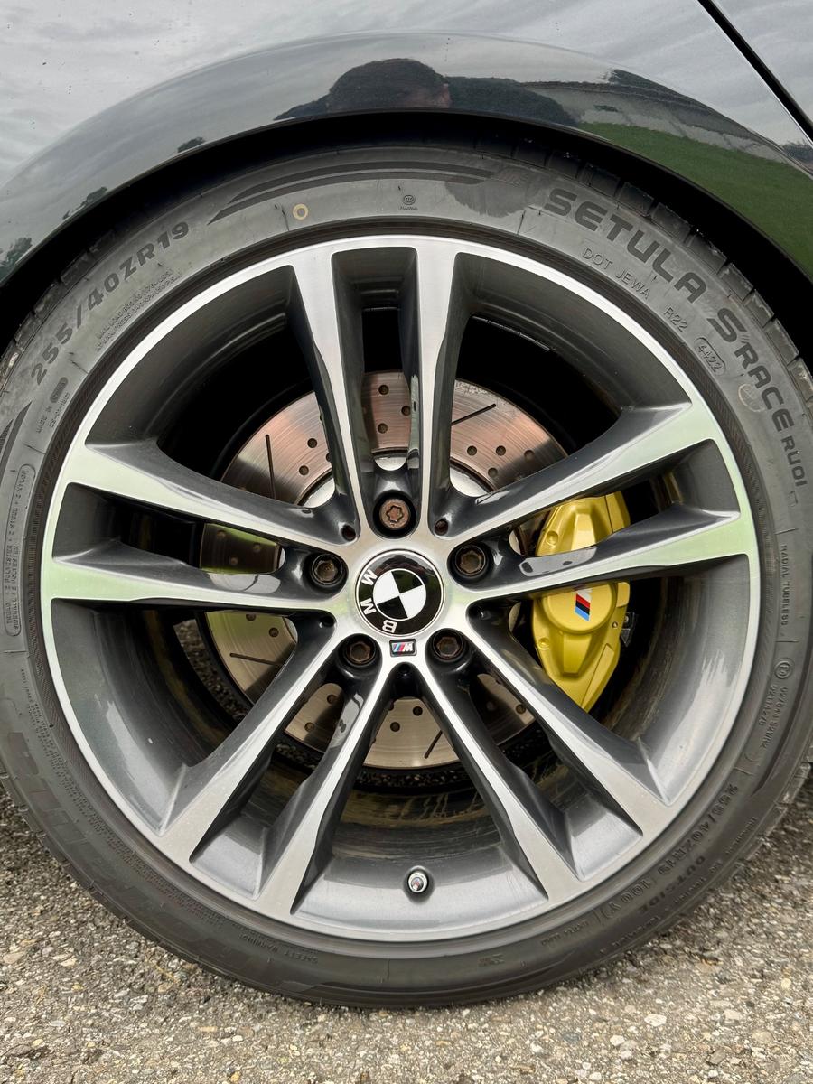 BMW F34 340i xDrive M Performance 