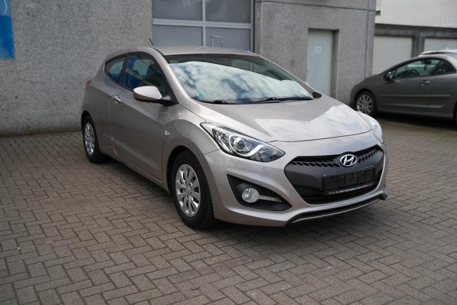Hyundai i30 Coupe Classic*2. Hand*Service&Tüv Neu