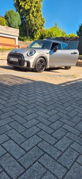 MINI Cooper John Cooper Works Trim Steptronic Joh...