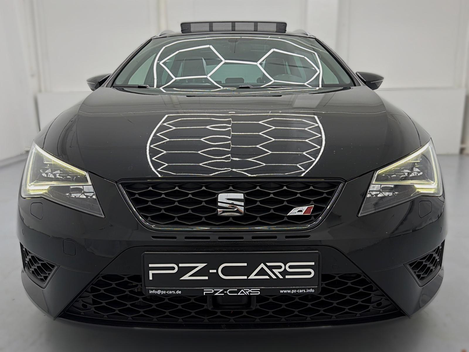 Seat Leon ST Cupra 290 ch DSG • Toit pano • Caméra • Cuir / Alcantara • DCC • Jantes 19"
