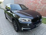 BMW X5 2.5D- xDrive -XENON-NAVI-AHK-HUD - BMW X5 mit Diesel-Antrieb
