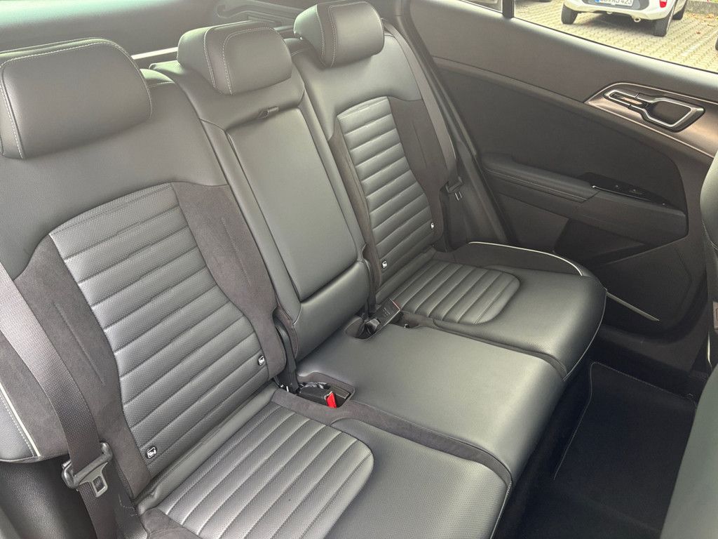 Fahrzeugabbildung Kia Sportage 1.6 T-GDI GT-Line | Drive-Paket | 21" S