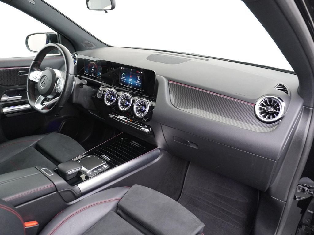 Mercedes-Benz GLA 250 GLA 250e AMG-Line | Sfeerverlichting |