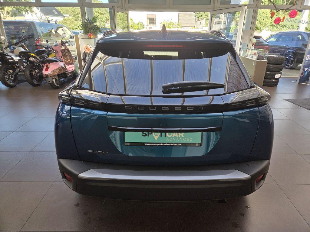 Peugeot 2008 Allure 100 Turbo Vollausstattung!!
