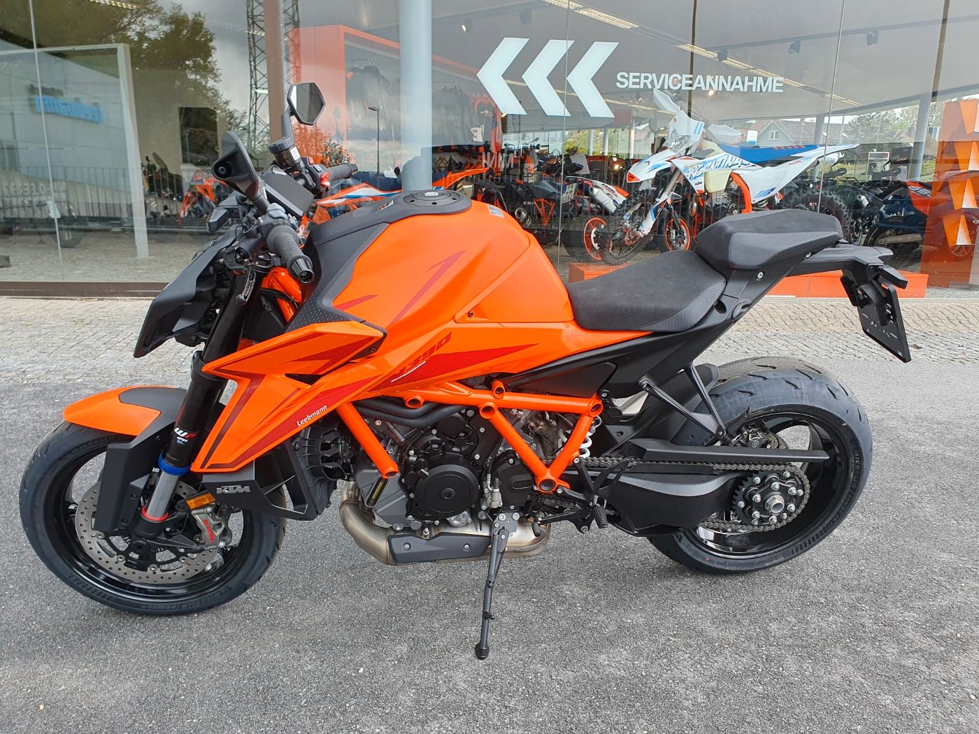 Fahrzeugabbildung KTM 1390 Super Duke R EVO 2024