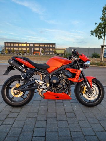 Triumph Street Triple R