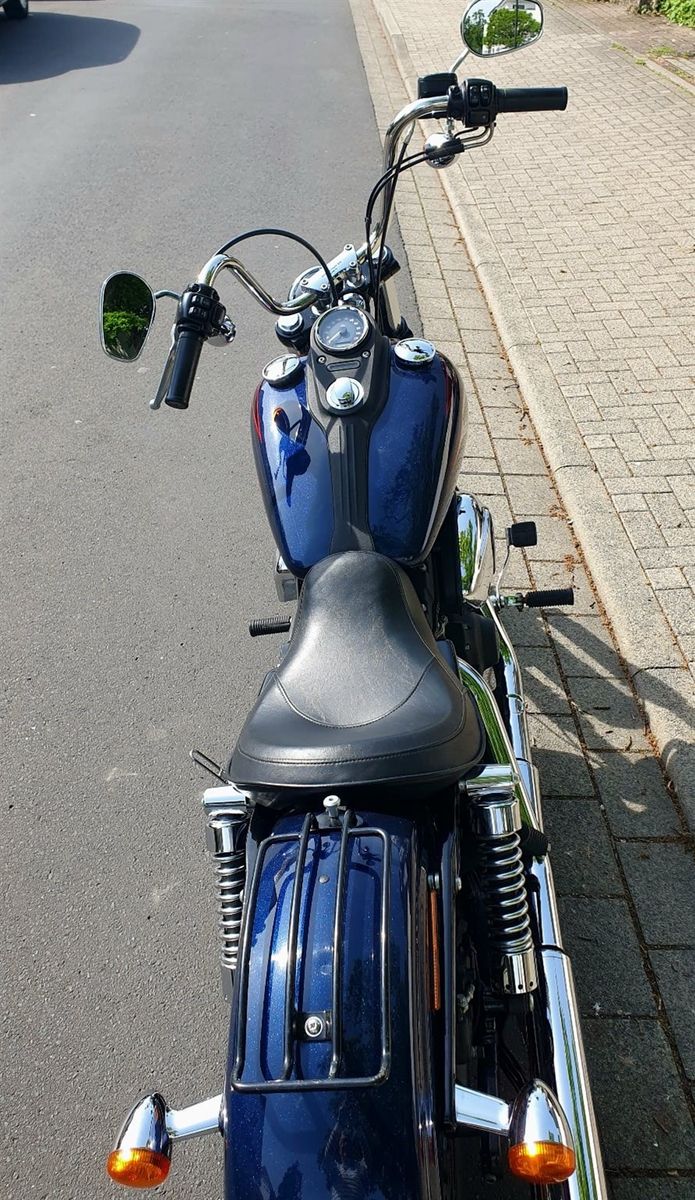 Fahrzeugabbildung Harley-Davidson Dyna Street Bob Special FXDBA