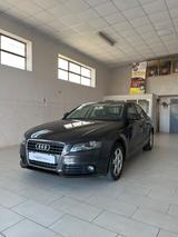Audi A4 2.0 TDI 143CV F.AP. Advanced - Audi A4 aus 2008 mit Diesel-Antrieb: Limousine