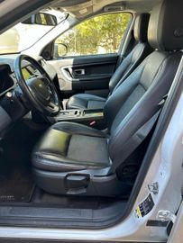 Land-Rover Discovery Sport - 8