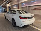 BMW 320i M-Paket, Live Cockpit, Kamera - BMW 320: M Paket 320i