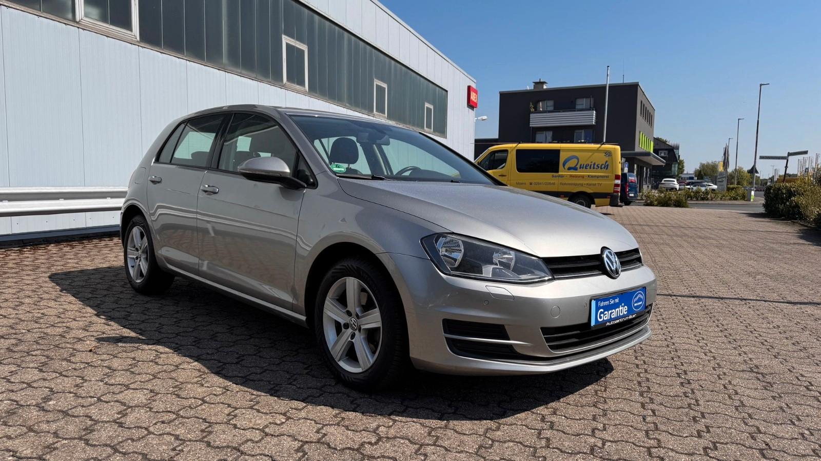 Volkswagen Golf VII Lim. Comfortline BMT Leder Pdc