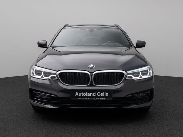 Foto Nummer 2: BMW 540i