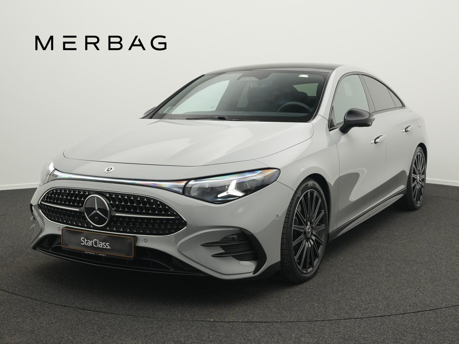 Mercedes-Benz CLA 200 Multi+Pano+Night+Memo+19"