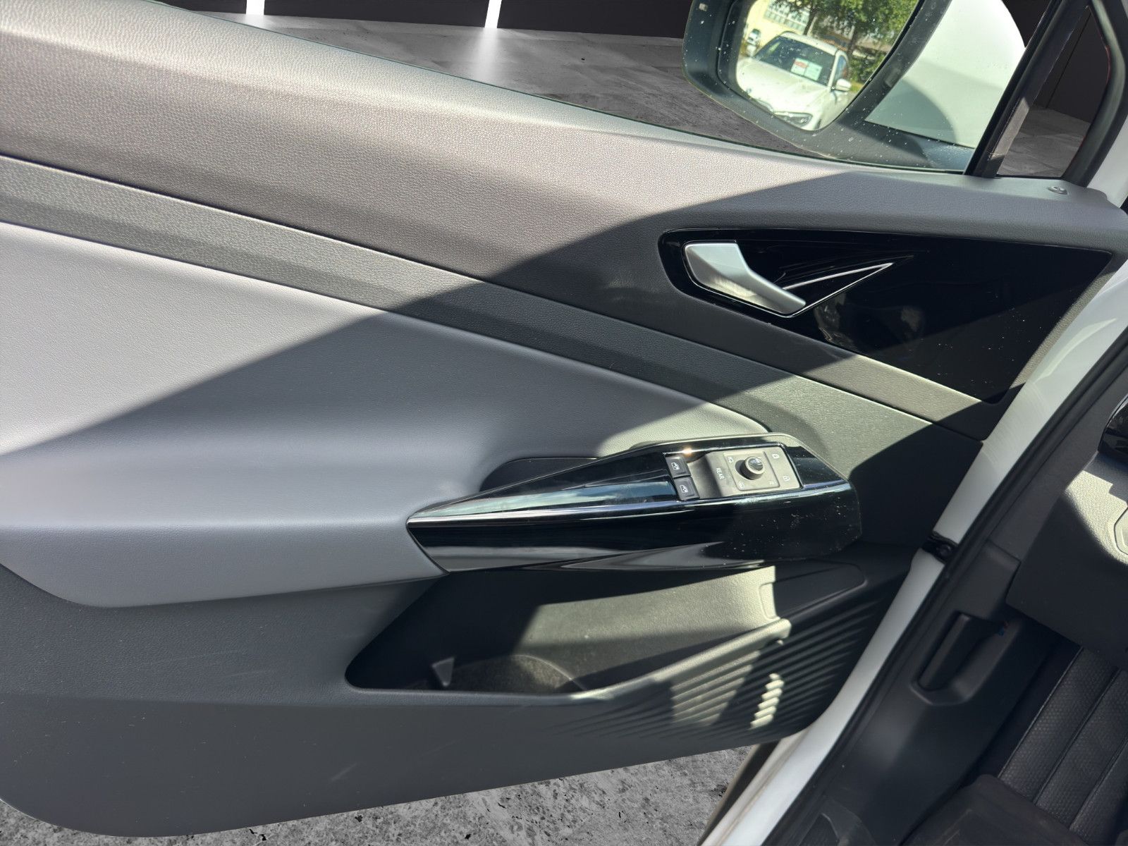 Fahrzeugabbildung Volkswagen ID.4 Pure Performance/ACC/Apple CarPlay/Ambiente