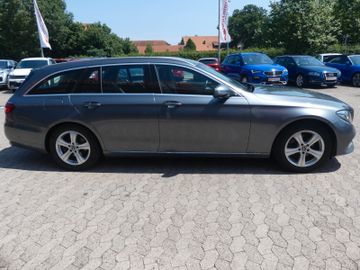 Mercedes E 220 - 7