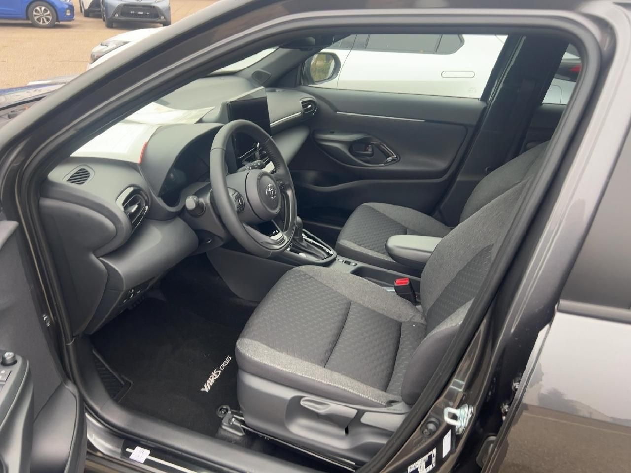 Fahrzeugabbildung Toyota Yaris Cross 1,5 Hybrid Teamplayer*Safety+Winterp