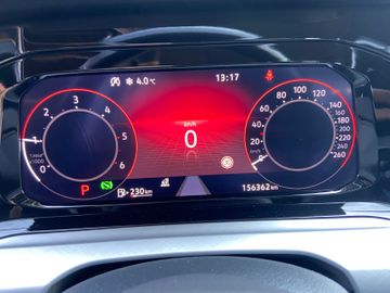Volkswagen Golf - 12