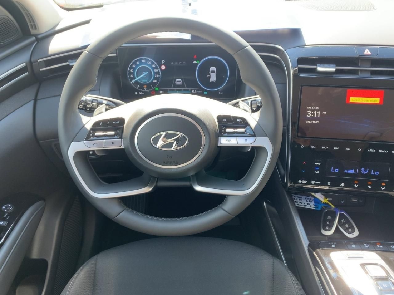 Fahrzeugabbildung Hyundai TUCSON Trend Plug-In Hybrid 4WD*