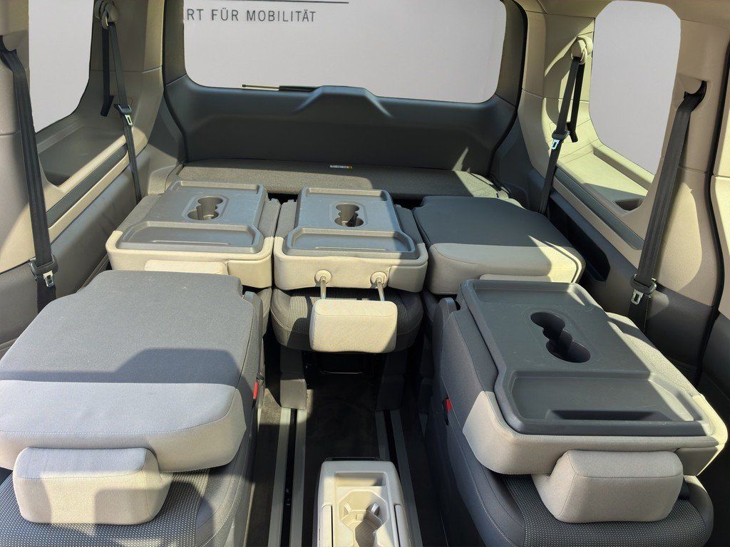 Volkswagen T7 Multivan Edition 2.0 TSI DSG KÜ Kamera Navi foto 10