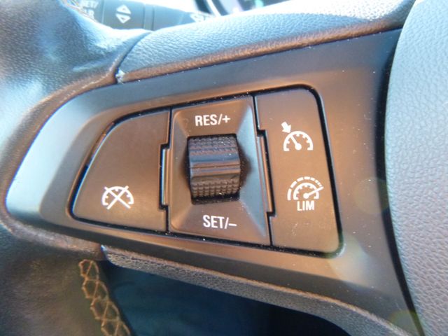 Fahrzeugabbildung Opel Astra K Sports Tourer 1,5D >AUT/LED/KAM/PDC/SHZ