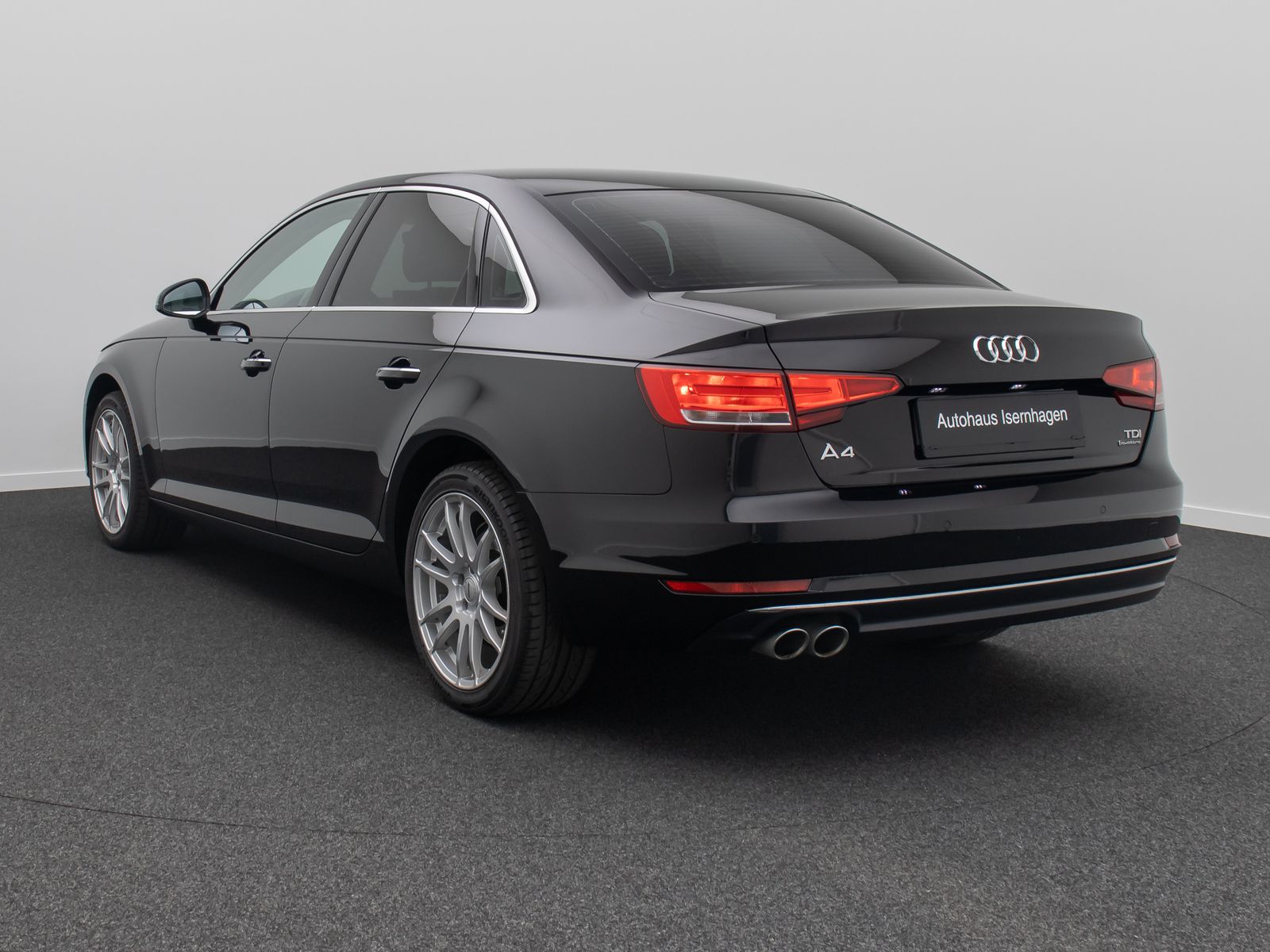 Fahrzeugabbildung Audi A4 quattro design Xenon PDC GSD Limit HiFi 18LM