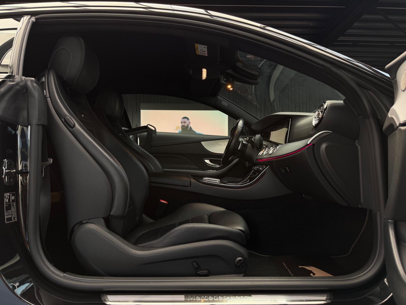Mercedes-Benz E 220 d Coupe AMG LINE/NIGHT/LED/TOTW/WIDESCREEN