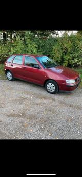 Seat Ibiza TÜV Neu Top Zustand - Seat aus 2000