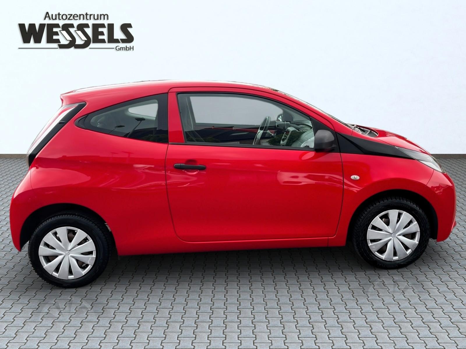 Toyota Aygo AYGO 1,0 Klima & Radio ,wenige Kilometer