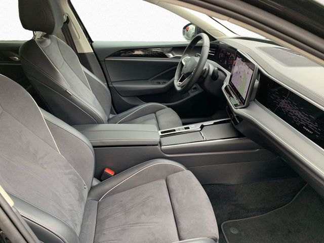 Passat Variant 2.0 TDI DSG ELEGANCE AHK+IQ.LIGHT