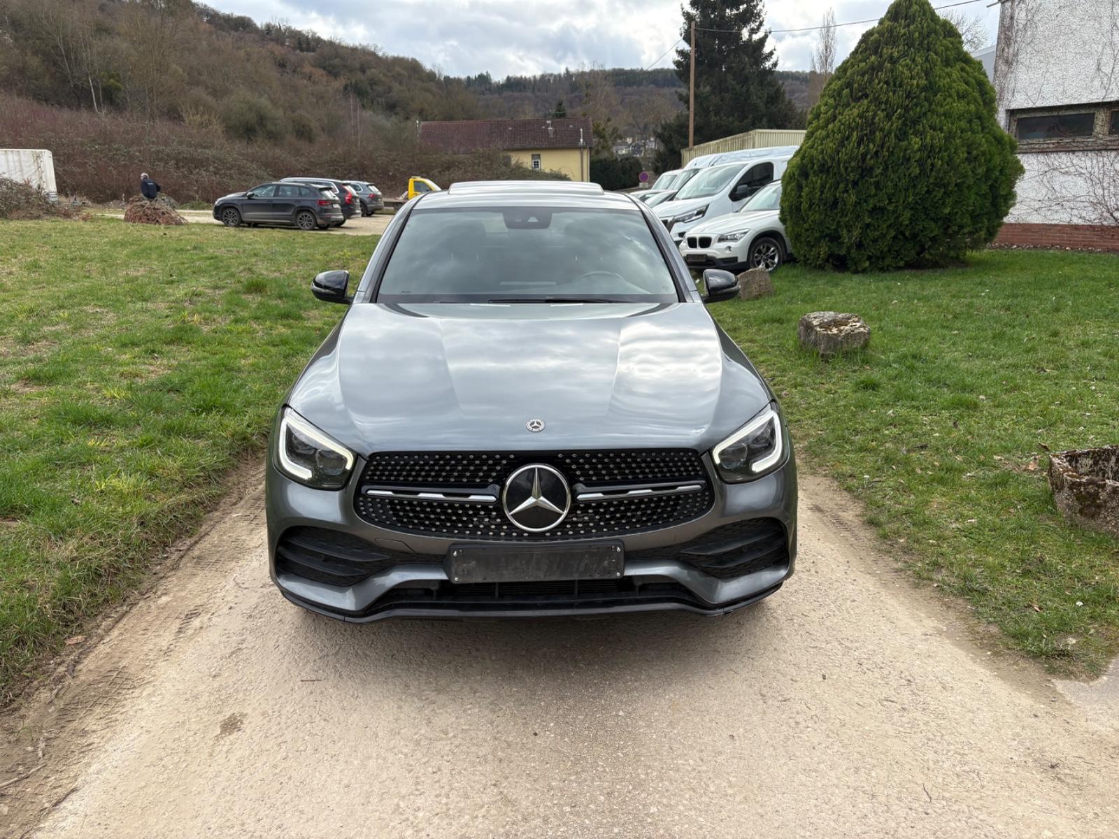 Mercedes-Benz GLC 300 GLC Coupe  4Matic AMG Line