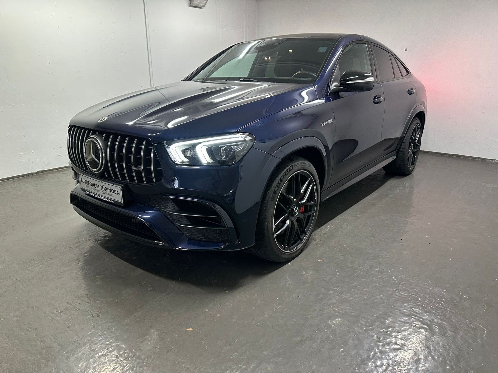 Fahrzeugabbildung Mercedes-Benz GLE 63 S 4MATIC+ *PANORAMA*NIGHT*VMAX*MULITBEAM*