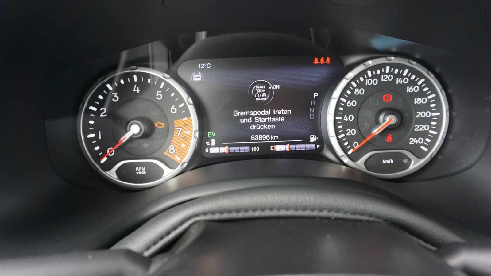 Fahrzeugabbildung Jeep Renegade Longitude Mild-Hybrid FWD, Kamera