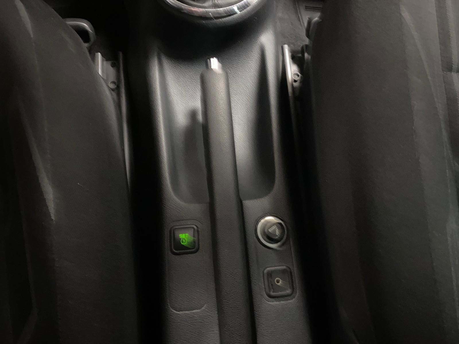 Fahrzeugabbildung SKODA Fabia PDC+SITZ-HEIZ+ALU