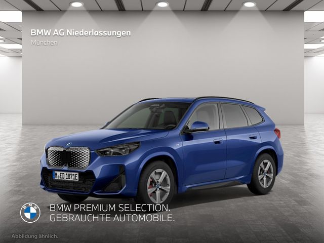 BMW iX1 xDrive30 M Sport AHK Driv.Assist.Prof LED