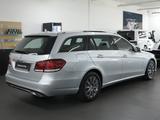 Mercedes-Benz E 220 Elegance /LED/COMAND/KAMERA/S-DACH/U-FREI! - Mercedes-Benz E-Klasse: Elegance