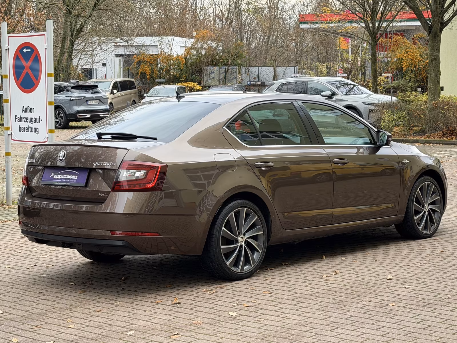 Skoda Octavia L&K 4x4 Automatik *Standheizung*