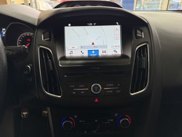 Ford Focus Turnier ST 250PS