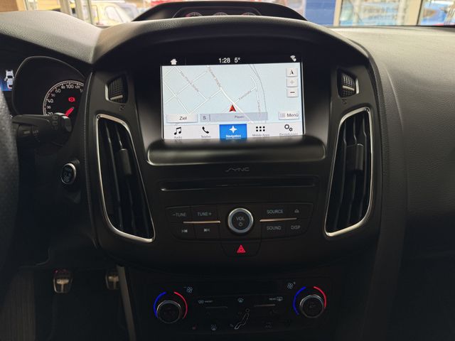 Ford Focus Turnier ST 250PS