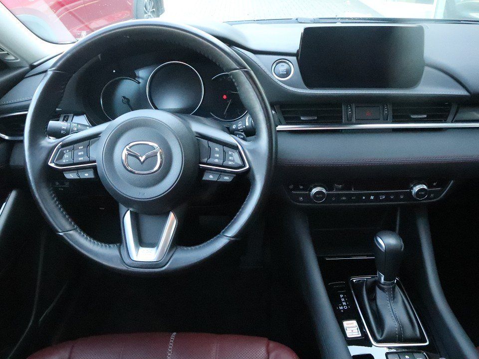 Fahrzeugabbildung Mazda 6 Homura G-194 AT GSD Leder el.Sitzv. BOSE MATRI