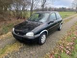 Opel Corsa B, EZ 04/1998, HU 12/2027, 122.... - gebrauchte Opel Corsa aus dem Jahr 1998