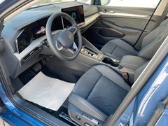 Golf VIII Lim. 1.5 eTSI 85 kW People – Bild 9