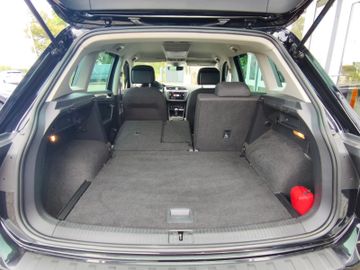 Volkswagen Tiguan Life 4Motion*LED*AHK*PDC*SHZ*ACC*DAB*