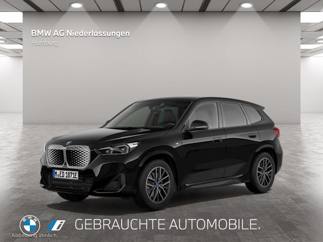 BMW iX1 xDrive30