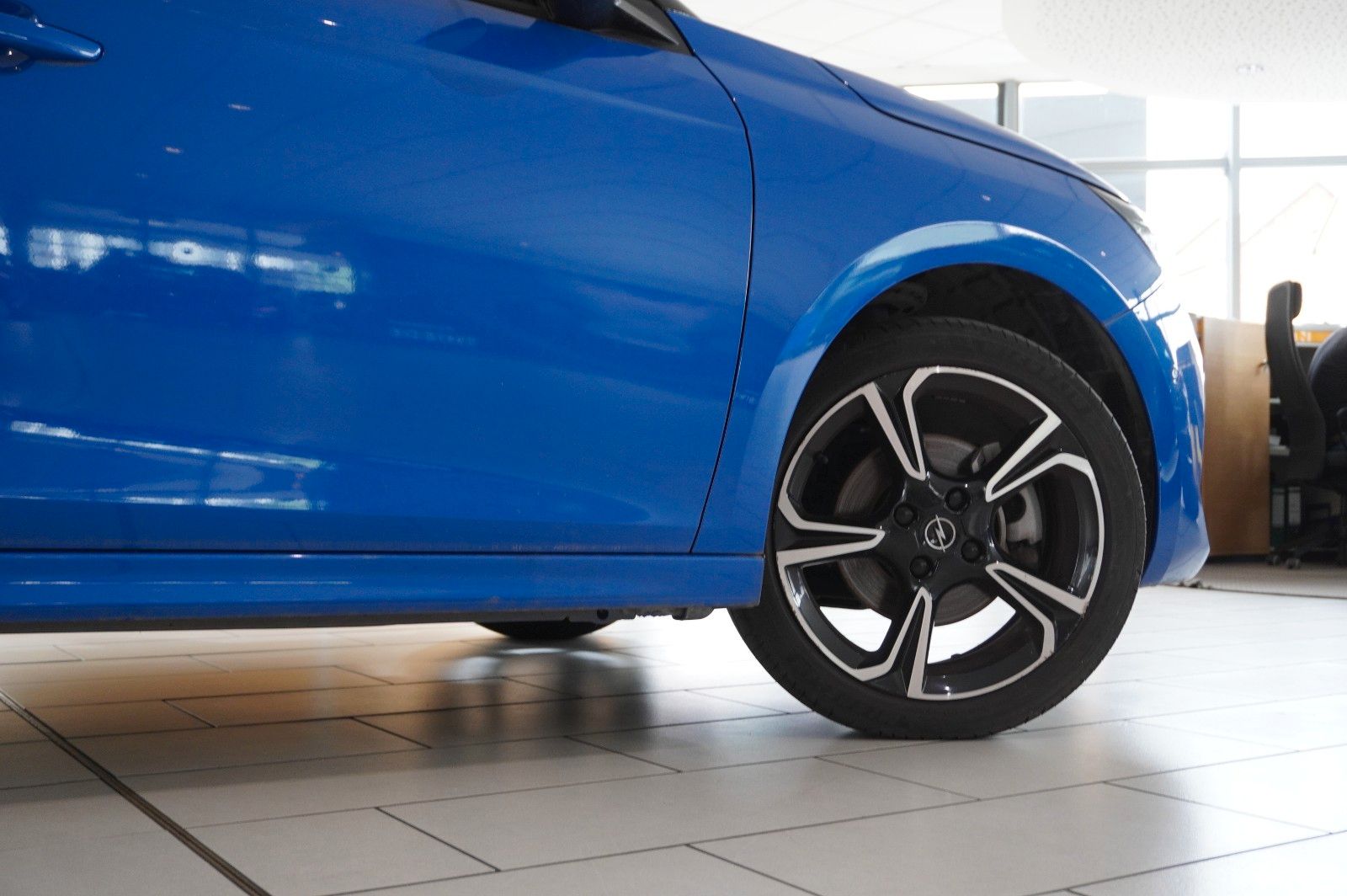 Fahrzeugabbildung Opel Corsa F 1.2T GS SPORT NAVI/LED/KAMERA/SPORT/DAB+