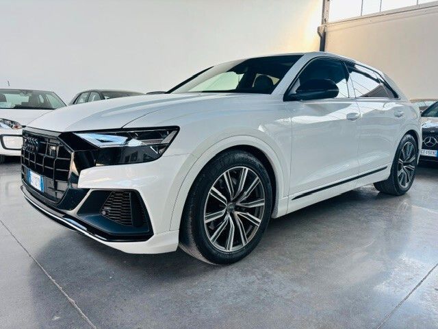 Audi Q8 50 TDI 286 CV quattro SLINE , PERMUTABIL