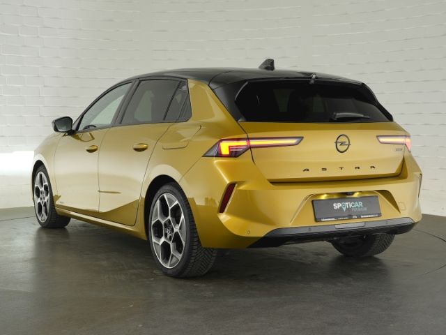 Astra L LIM PHEV ULTIMATE PAKET AT+AHK+NAVI+360