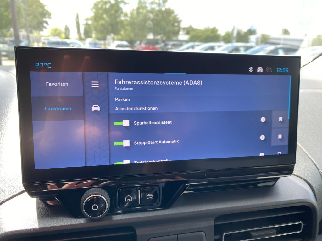 Fahrzeugabbildung Citroën Berlingo M Benzin 110 PLUS *Sitzh.*Cam*Klimaau.*
