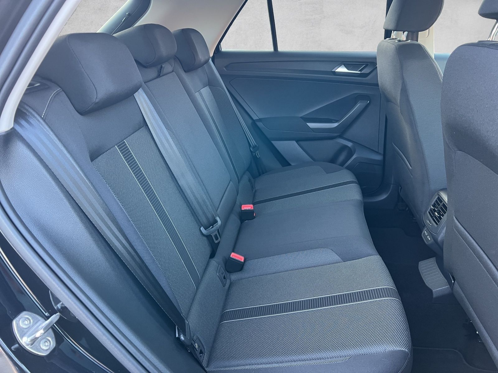 T-Roc Life 1.0 TSI AHK*Navi*LED